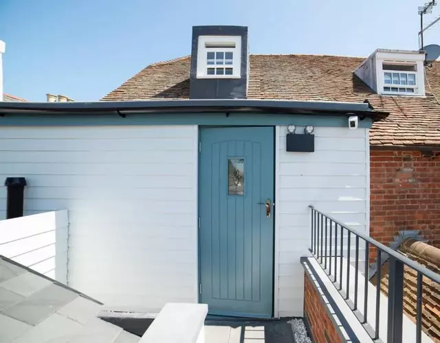 Holdens Cottage