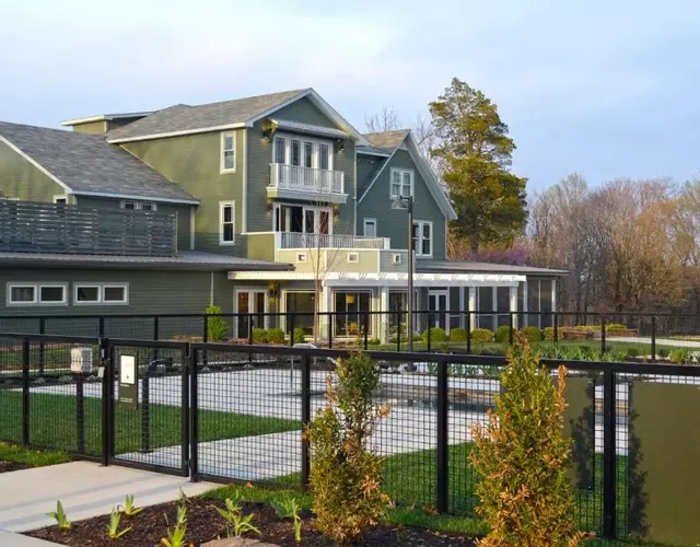 The Stonebreaker Hotel