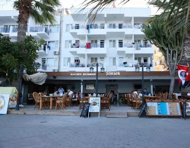 Simsek Hotel