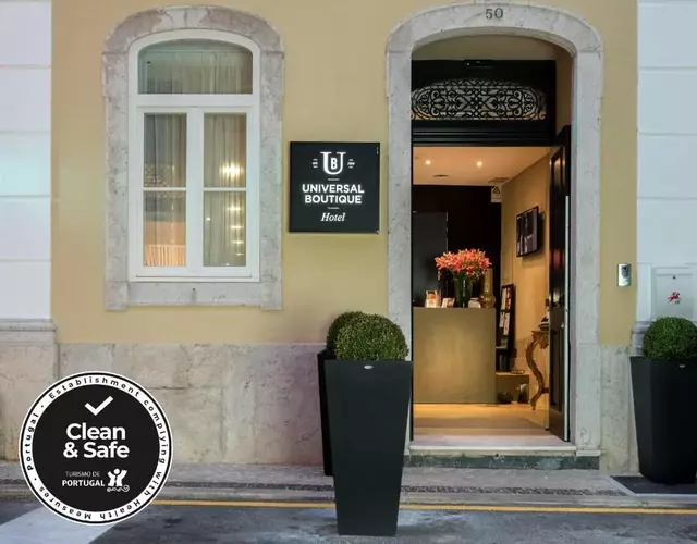 Universal Boutique Hotel