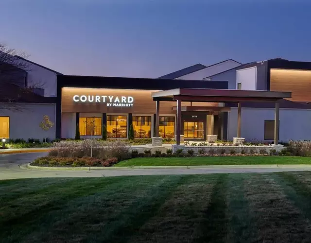 Courtyard by Marriott Indianapolis Castleton