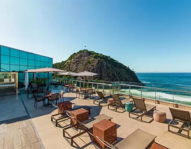 Arena Leme Hotel