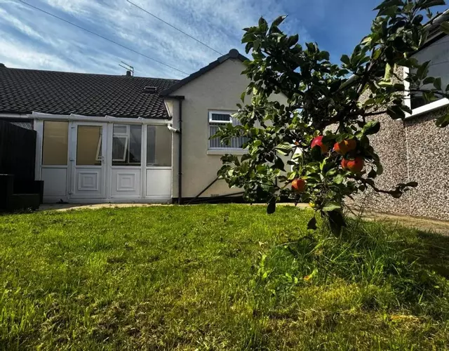 Chic 2-Bed Loft Bungalow, Cleveleys, Near Beach