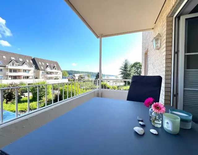 `Kapitänslounge` vollsanierte Fewo mit Blick auf die Flensburger Förde