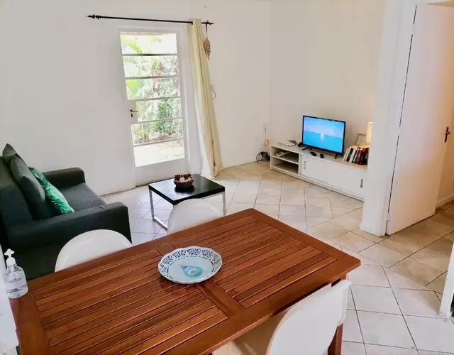 Beachfront 2 Bedroom-house - Tilacaze