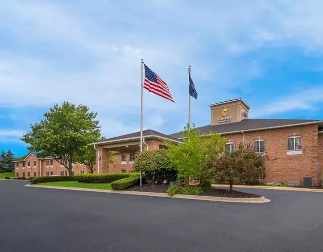 Comfort Inn & Suites