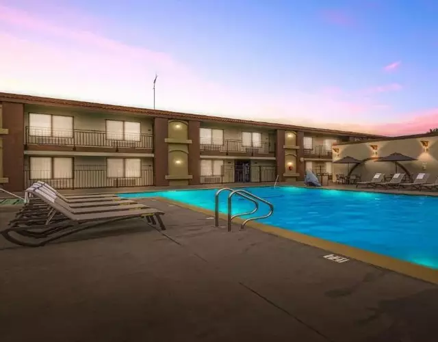 Best Western Roseville Inn