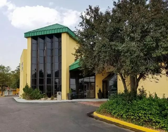 Clarion Inn