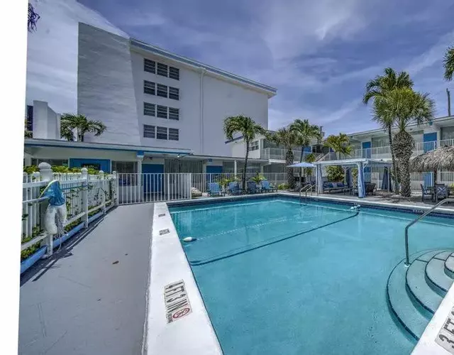 Castle by the Sea Motel