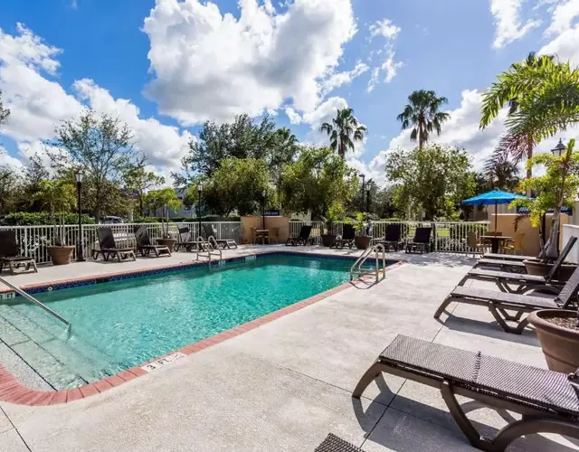 Baymont by Wyndham Fort Myers Airport