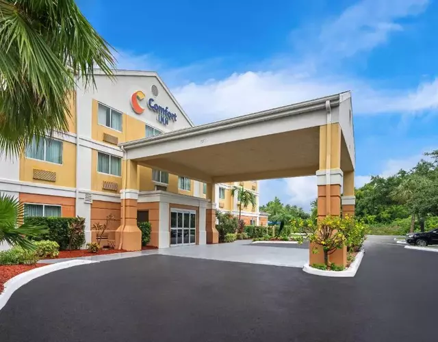 Comfort Inn Fort Myers Northeast