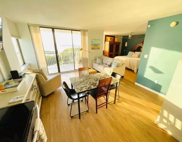 Penthouse 6 Panoramic Ocean Views Top Floor