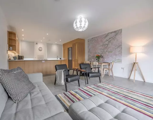 Heathercroft Apartment-quiet, 2 bed apartment