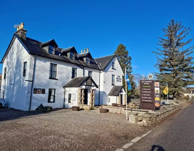 Roy Bridge Hotel