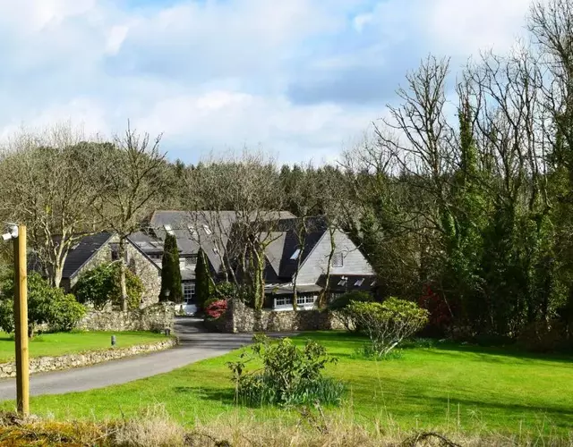 Hustyn Lodges
