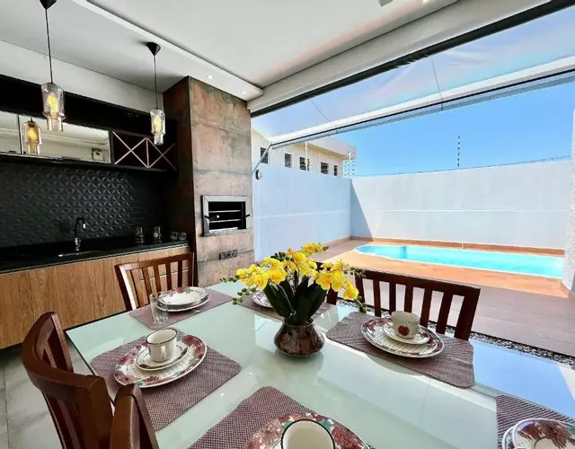 Casa piscina prox Cataratas e aeroporto