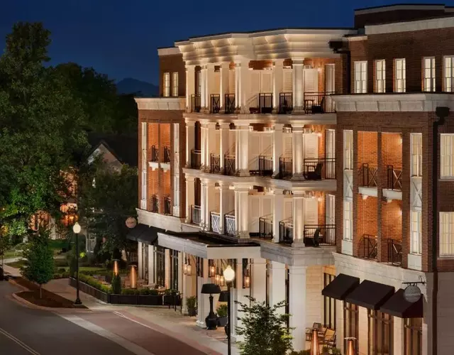 The Harpeth Franklin Downtown, Curio Collection by Hilton