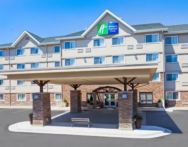 Holiday Inn Express Hotel & Suites Uptown Fredericton by IHG