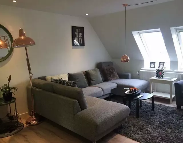 2 BR apartment on walk street