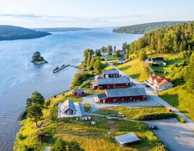 Hyttelåven på Furuholmen