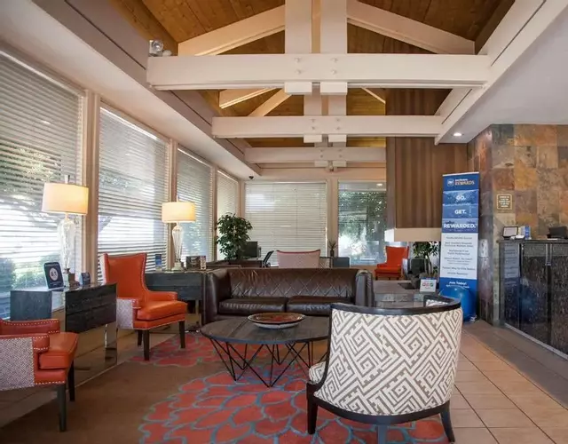 Best Western Village Inn