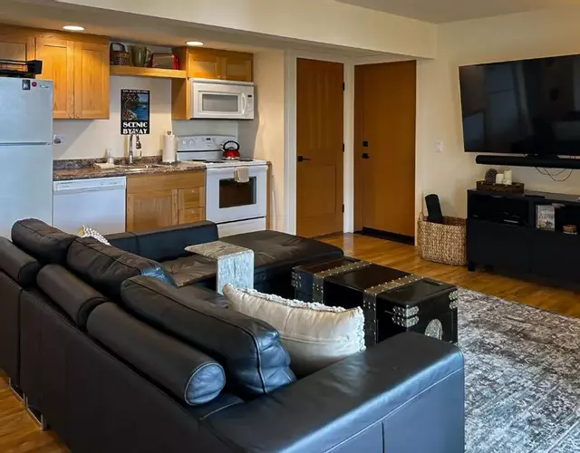 Rose's Reach - Rosario