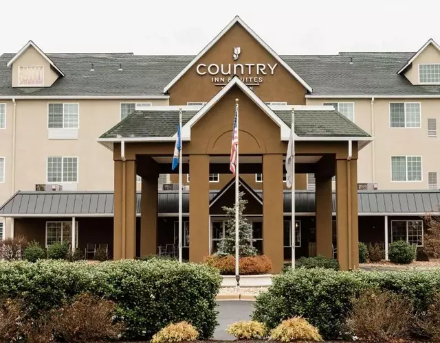 Country Inn & Suites by Radisson, Winchester, VA