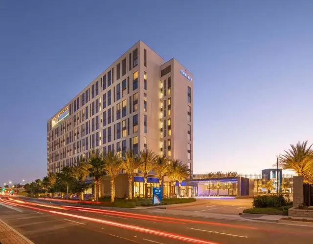 The Viv Hotel, Anaheim, a Tribute Portfolio Hotel