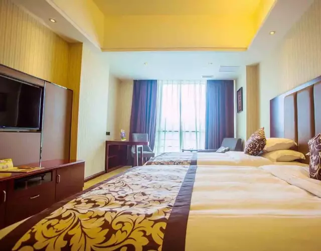Vienna International Hotel Fuzhou Cangshan Longfu
