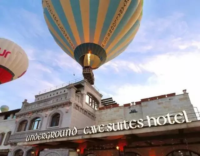 Underground Cave Suites Hotel