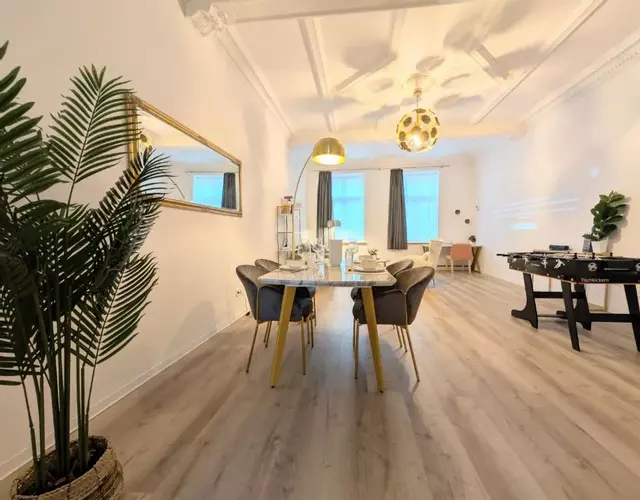 FILMAP-Apartments-Zentrale Lage-Boxspringbett-Beamer-Popcorn-gratis Parkplatz