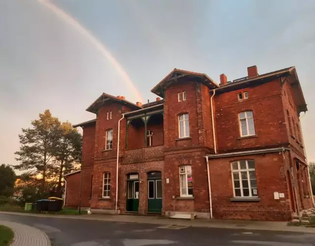 Privatzimmer ohne Komfort im historischen Bahnhof Lalendorf