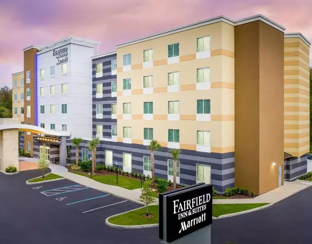 Fairfield Inn & Suites by Marriott Gainesville I-75