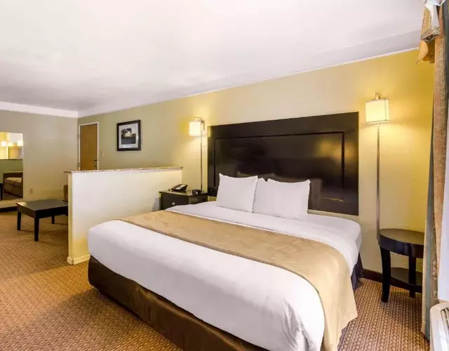 Quality Inn & Suites Gallup I-40 Exit 20