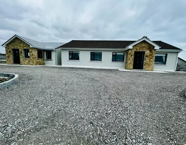 Ocean View House -Connemarra