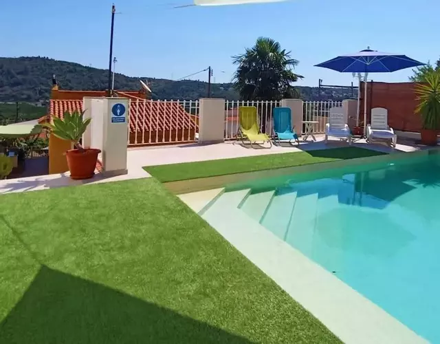 VILLA FALCONERA APARTAMENTS, GANDIA a las faldas de la montaña RELAX & PETS