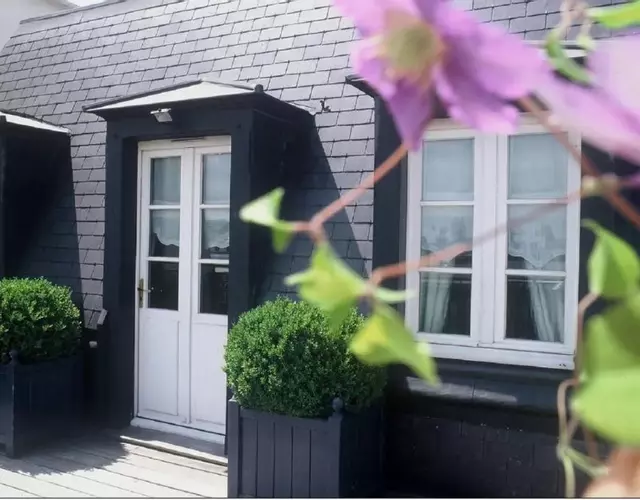 Golden Tulip Washington Opera