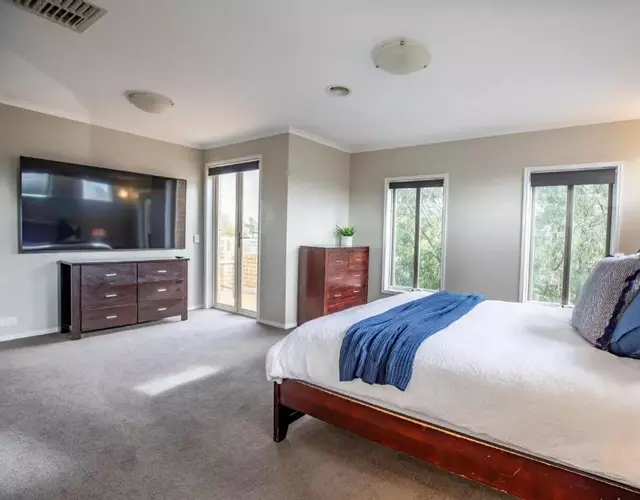 Daintree Family Getaway Huge yard Aircon Heating Sleeps 12 Parks Beaches Table Tennis