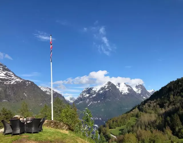 Tunold Gård - Freden