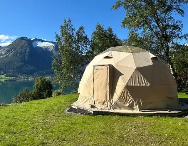 Vollsnes Glamping