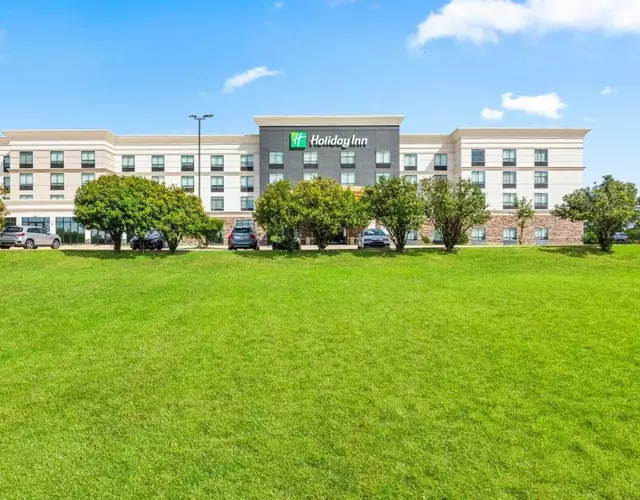 Holiday Inn Austin North by IHG