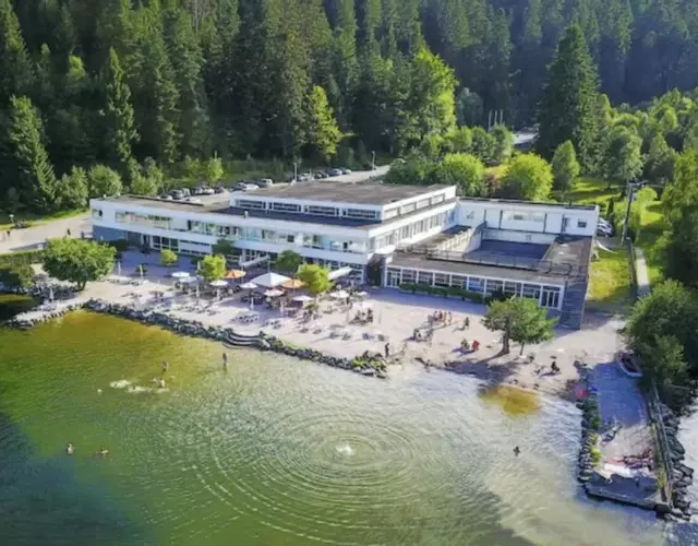 Appart'Hôtel LIDO au bord de l'eau
