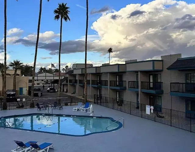 Super 8 by Wyndham Mesa Downtown Near Convention Center