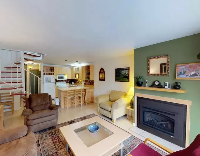 Brighton Condo #208
