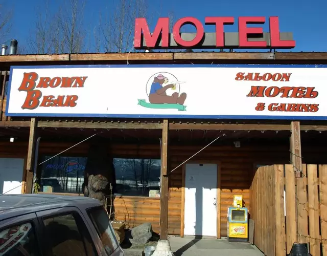 Brown Bear Saloon & Motel