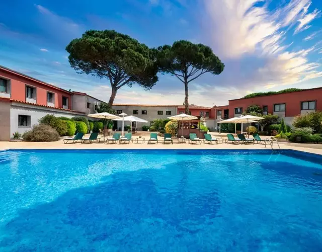 Salles Hotel Aeroport de Girona