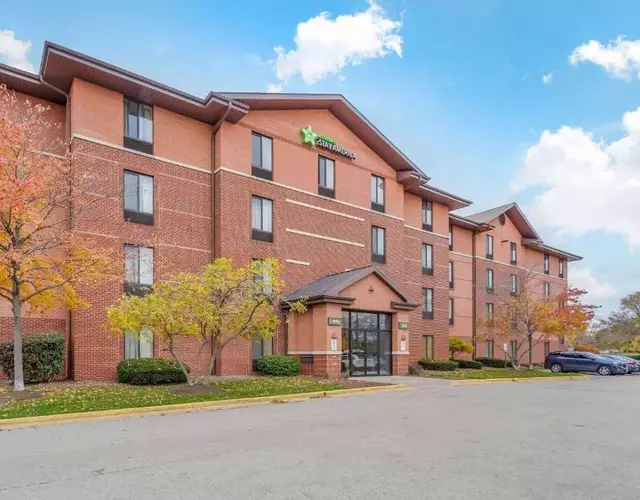 Extended Stay America Suites - Chicago - Lombard - Yorktown Center