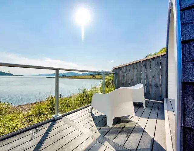 Onich Hotel & Lochside Beach Pods