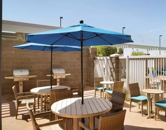 Home2 Suites By Hilton Glendale Westgate