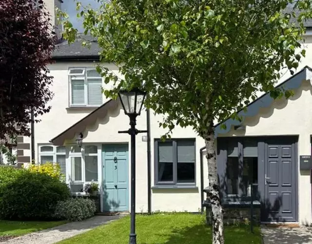 Tulfarris Resort Spa & Holiday Village 2 Bedroom Lodge Sleeps 5